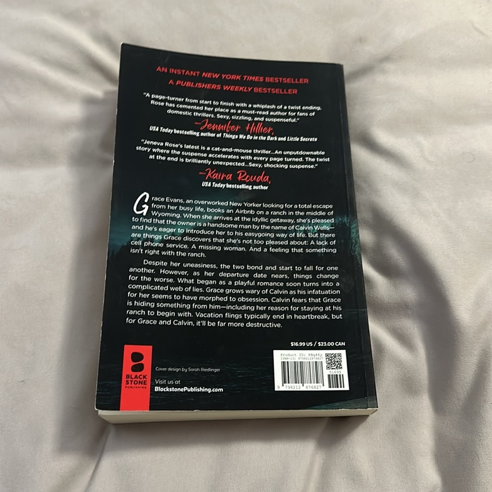 Thriller book bundle - Picture 5 of 5